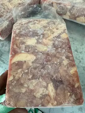 FROZEN TRIMMING AYAM RONGKONG