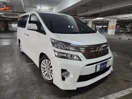 TOYOTA VELLFIRE ZG 2014 PUTIH ISTIMEWA
