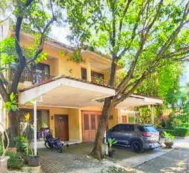 Dijual Rumah dlm Komplek Pinggir Jln raya Moh Kahfi 1 Jagakarsa