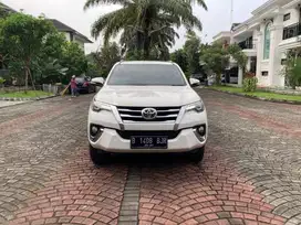 FORTUNER VRZ DIESEL MATIC ISTIMEWA