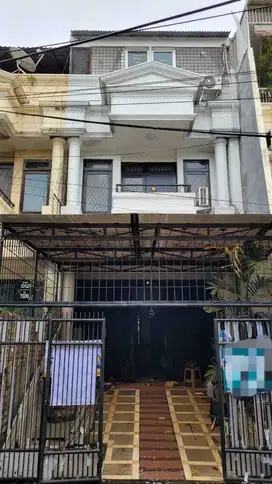 Jual Cepat Rumah 3 Lantai di Kavling Polri Jelambar Jakarta Barat