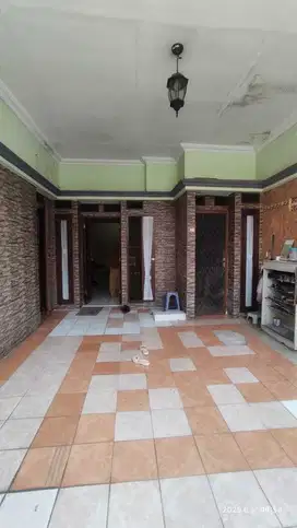 Rumah Bebas Banjir di Taman Harapan Baru, Bekasi