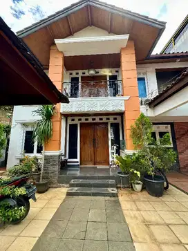 DIJUAL RUMAH ASRI DI POLTANGAN - PASAR MINGGU