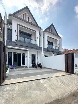 RUMAH BARU MEWAH MURAH DI JAGAKARSA