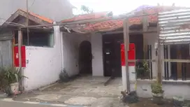 Lahan 850 m2 Bonus Bangunan, Akses 2 Jalan Mobil, Dan Cocok u/ Cluster