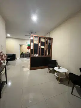 Dijual Cepat Rumah siap huni di Anggrekloka Bsd