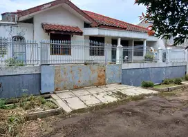 Jual Rumah Hook 340m di Perumahan Baranangsiang Indah BSI Bogor