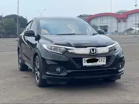 HONDA HRV E CVT HITAM 2019 SUPER LOW KM TERMURAH
