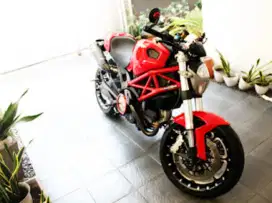 Ducati Monster 795 Full Paper 2020