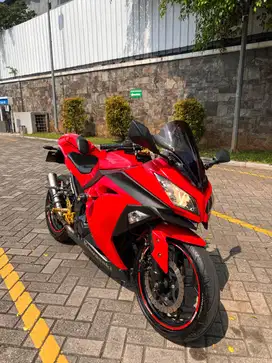 Ninja 250 2015 Merah, Rawatan Pribadi & Rapi, KM Rendah
