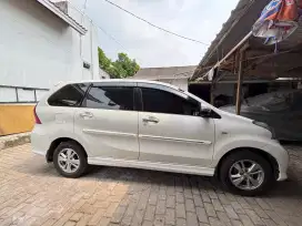 Toyota Avanza Veloz luxury