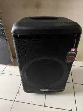 Jual santai aja kali aja ada yg butuh buat karokean.