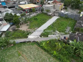 Dekat UGM & Pakuwon Mall! Tanah SHM 136m² Siap Bangun, Kos/Hunian