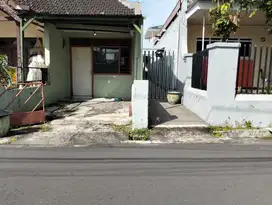 KONTRAKAN 2 KAMAR TENGAH KOTA MALANG JALAN BUNGA2