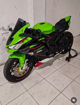 KAWASAKI ZX25RR 2021