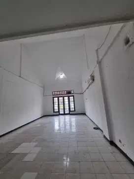 RUKO INTERNATIONAL VILLAGE CITRALAND SIAP PAKAI LOKASI RAMAI