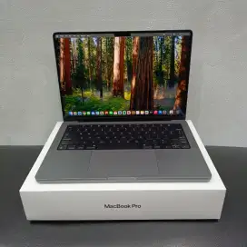 Macbook Pro 14-inch 2021 Chip M1 Pro Ram 16GB SSD 512GB Fullset