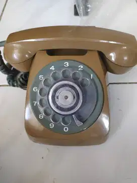 Telephone Putar Jadul cocok Untuk Pajangan