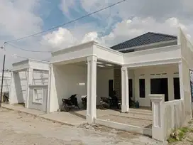Rumah Baru 400 Jutaan di Kota Medan Dekat Kampus Free Canopy Mewah