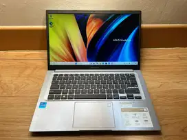 ASUS VIVOBOOK CORE I5