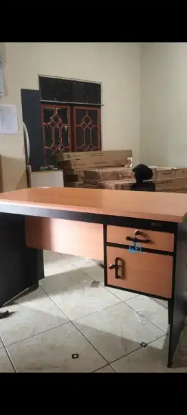 Ready Meja Kantor Kerja Termurah Terlariss