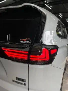 Stoplamp Innova Zenix Smoke