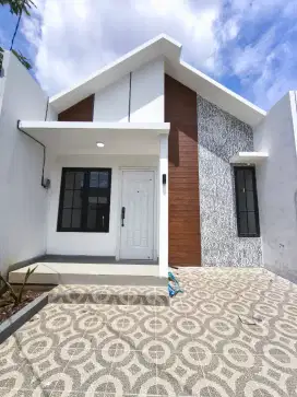 Rumah baru dijual akses mobil sangat strategis dekat mall pondok gede