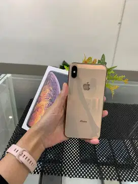 Iphone Xs max 256gb fullset sinyal permanen bergaransi menerima tt