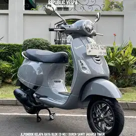 PIAGGIO VESPA LX 125 IGET LED Tahun 2023 WARNA GREY MATERIA