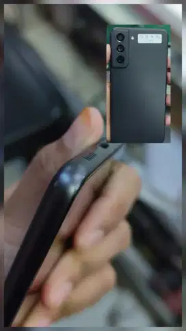 Galaxy S21 FE 8/256GB Garansi Resmi SEIN