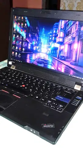 Laptop Lenovo AMD Radeon