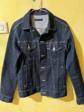 Jaket denim uniqlo size M