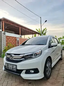 HONDA MOBILIO E MT 2021 PUTIH ISTIMEWA