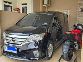 Nissan Serena 2014 Bensin