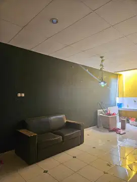 DI JUAL RUKO 2 LANTAI PASAR PARAMOUNT HADAP JALAN di Gading Serpong