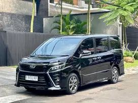 Toyota Voxy 2017 Bensin