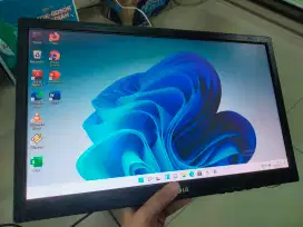 Dijual monitor LED 19'6inch merk LG Terang Mulus GK ada KAKI nya