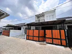 DIJUAL RUMAH 2 LANTAI 3 KAMAR CLUSTER PERMATA PAKIS EKSTENSION (NEGO)