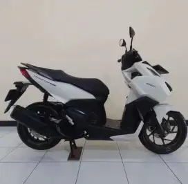 Vario 160 Cbs 2023 ,km 9ribu
