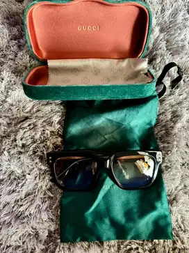 Kacamata hitam gucci original