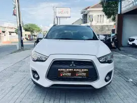 Dp 7jt. MITSUBISHI OUTLANDER PX 2015 AT / AUTOMATIC