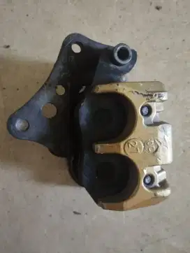 Kaliper dan handle plus tabung minyak rem standar Ninja RR