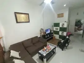 Jual Rumah di R Residence sawangan Depok.