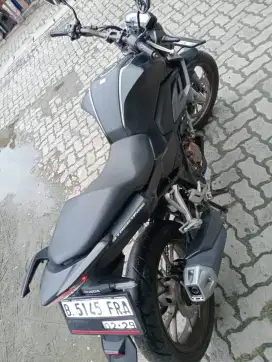 Dijual Motor CB 150 R Tahun pemakaian 2024
