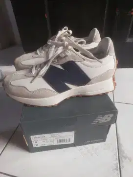 Jual Sepatu NB WS327KB NO 41,5