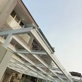 Kanopi atap kaca