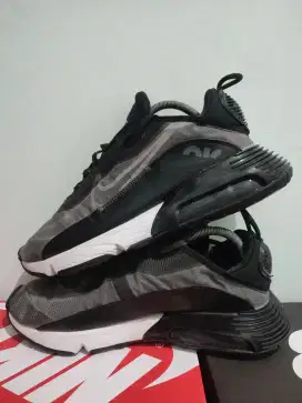 SEPATU RUNNING NIKE 2090 ORIGINAL
