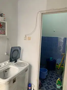 DI JUAL CEPAT RUMAH CANTIK 2 LANTAI DI VILA BOGOR INDAH