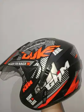 Helm GHM KTM Duke Ready to Race