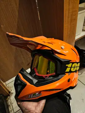 Helm Trail Monsa